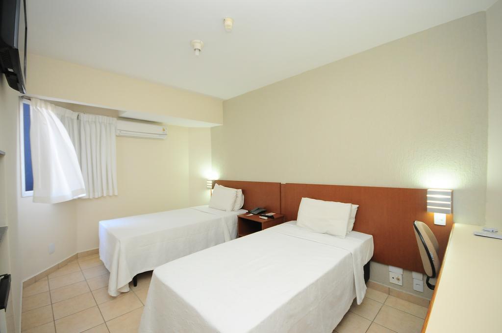 Hotel Riviera Araçatuba Екстериор снимка